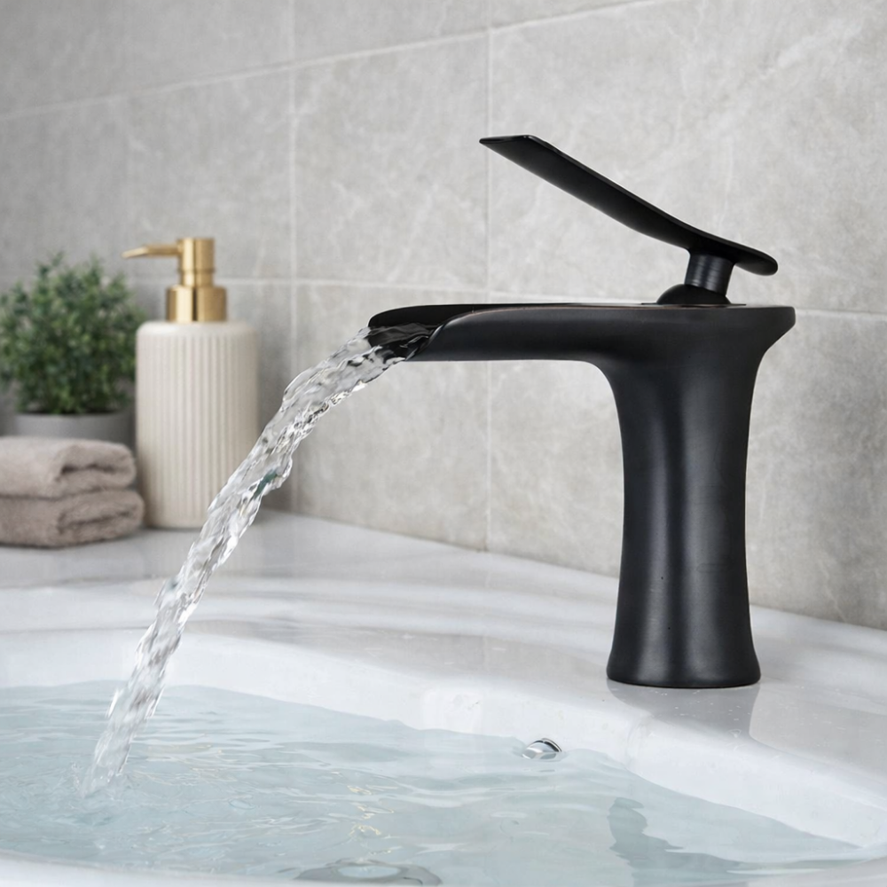 Purea Cascade Tall – Mitigeur lavabo cascade noir pour vasque